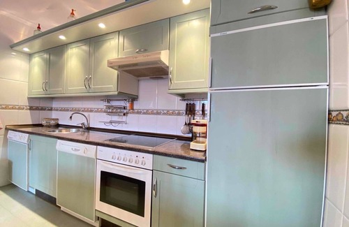 Llanes Apartment | Relax in the center of Llanes and 50m from the beach.