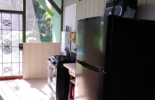 Hakalau Apartment | Relax near Port of Hilo, charming Hakalau apartment