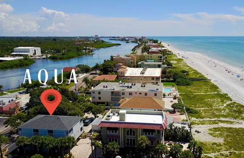 Independence Square Condo | Relax near St. Pete & Clearwater Beaches, stay in our 2-bedroom beach condo