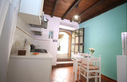 Formello Apartment | relax nel borgo L'ARCHETTO