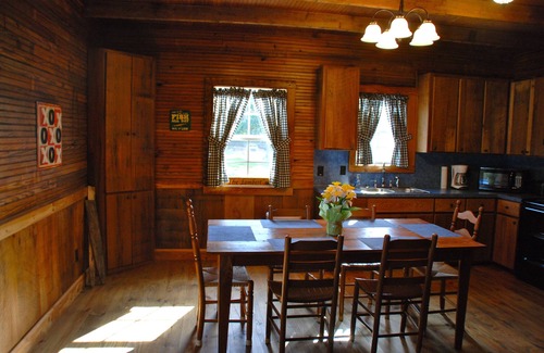 Pierre Part Cabin | Relax on the Bayou in our 'Little Cajun' Cabin