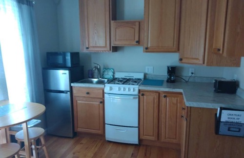 Merrimac Apartment | Relax & Unwind in this full apartment w/Most Attractions close by!