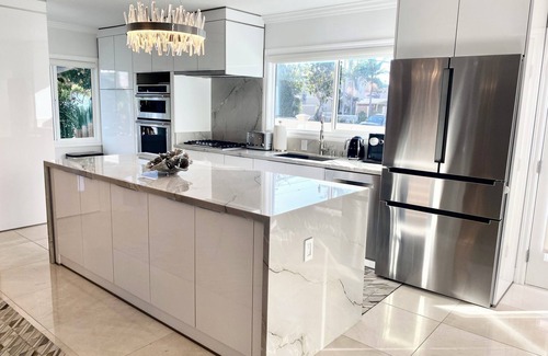 North Redondo House | Relax with whole family at peaceful place and enjoy easy access to everything.