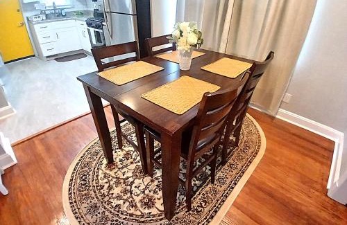 Northeast Bed & Breakfast | Relaxed Private Room in Washington DC