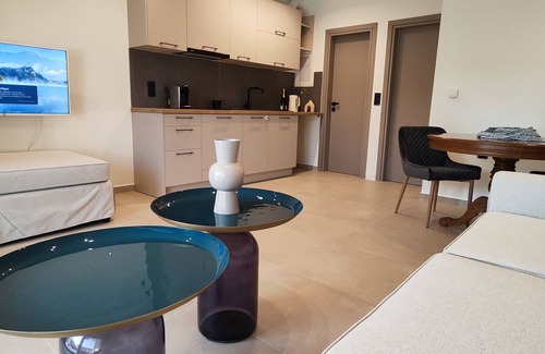 Parga Apartment | Relaxed Space for Couples or Families is just 5 minutes - downtown, with parking