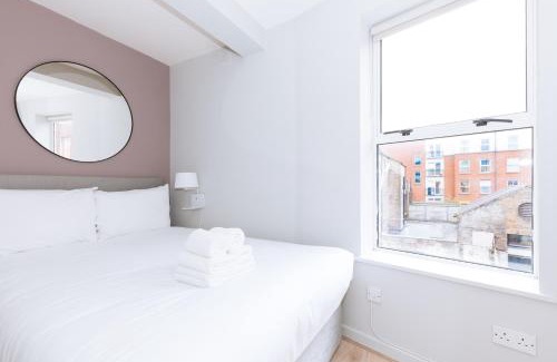 The Liberties Apartment | Relaxing 1BD Flat with a Roof Terrace - Portobello