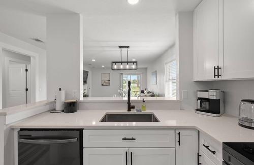 Bay Acres House | Relaxing 2BR Florida Home Close to Beach