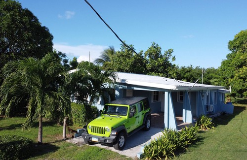 Hannah's Rest House | Relaxing 3-bedroom home with WiFi and AC in lovely Frederiksted