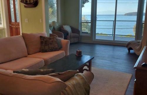 Selma Park House | Relaxing 3bdr 2bth Home with Gorgeous View