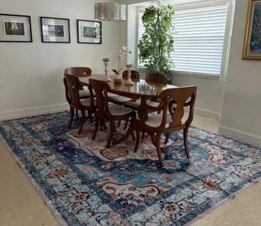 South Sarasota Villa | Relaxing 3BR 2Ba Oasis with Heated