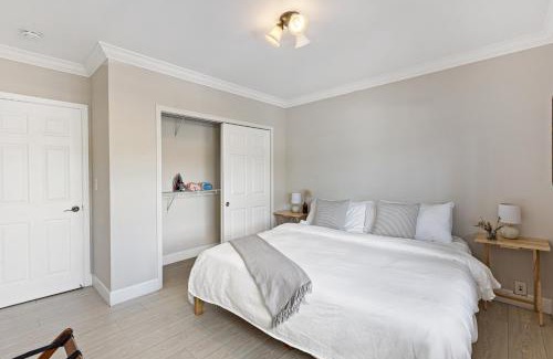 Hendricks and Venice Isles Apartment | Relaxing Beach Apt in las Olas Blvd