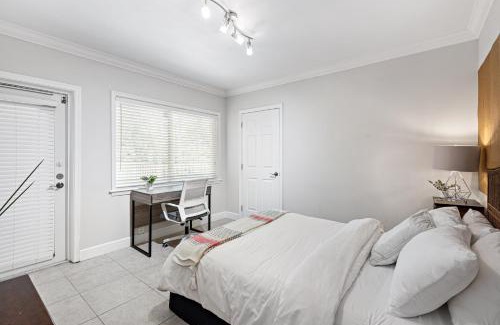Hendricks and Venice Isles Apartment | Relaxing Beach Apt in las Olas Blvd