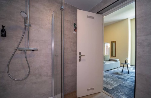 Berg en Dal Hotel | Relaxing Hideaway with Indoor Pool and Restaurant, Close to Grote Markt!