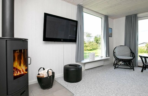 Spøttrup House | Relaxing Holiday Home in Spottrup with Terrace