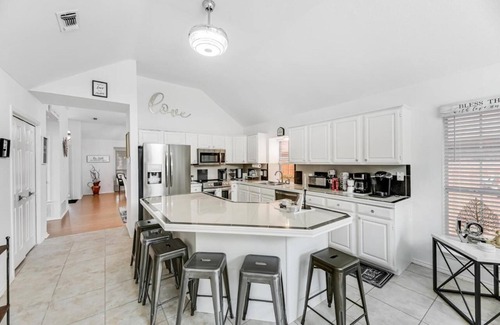 Watauga Villa | Relaxing Home, sleeps 6 adults n3/2 Keller Watauga TX 76148
