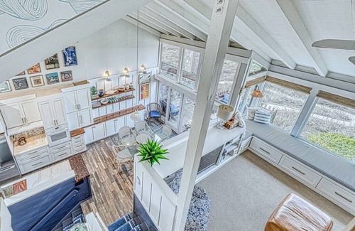 Castroville House | Relaxing Oceanfront Retreat w/Private Hot Tub