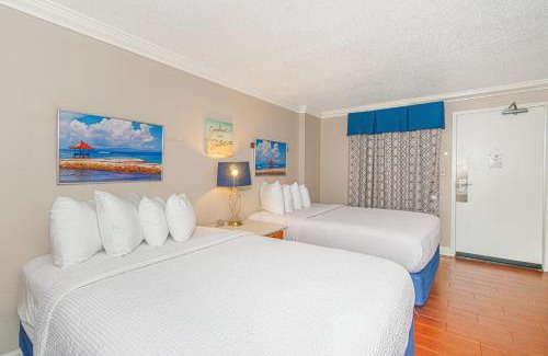Downtown Myrtle Beach Resort | Relaxing Oceanfront Condo - Holiday Pavilion 211