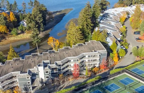 Regional District of Nanaimo Condo | Relaxing retreat at Pacific Shores Resort Condo