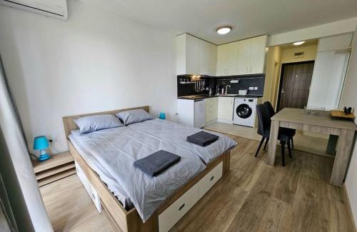 Shkorpilovtsi Apartment | Relaxing studio in Shartrez