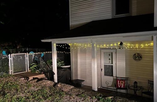 Downtown Dubuque House | Relaxing Townhouse Downtown Dubuque