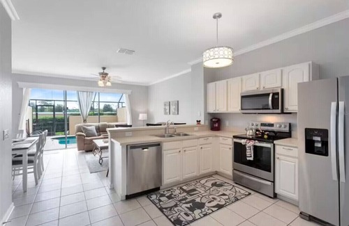 Windsor Hills Villa | Relaxing Vacation Resort Villa