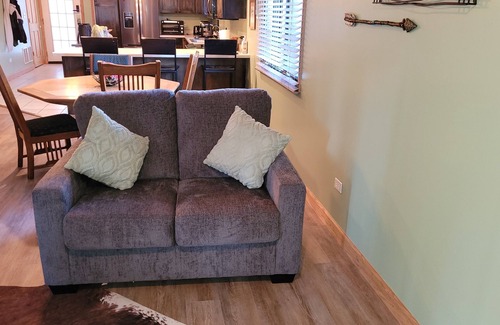Oglesby Villa | Relaxing Villa at the Grand Bear Resort close to Starved Rock!
