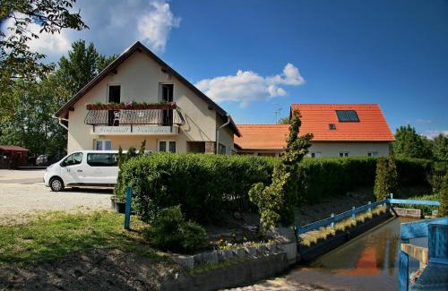 Aszar House | Rembrandt Vendégház