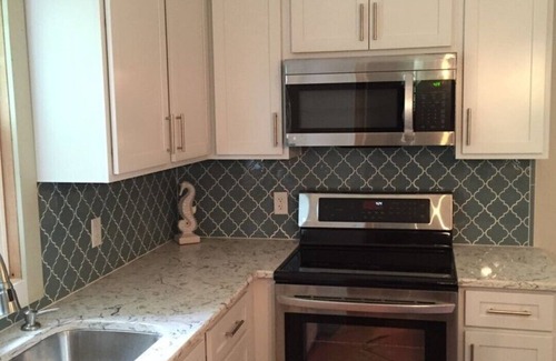 Miami Park House | Remodeled 3 bedroom - perfect location for beach trips and beautiful sunsets
