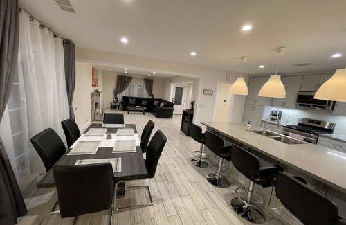 Canoga Park House | Remodeled 4-Bed, 2-Bath Home with Comfy Beds, Yard Space in Quiet Neighborhood