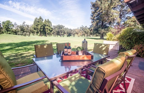 Napa Condo | ♥Remodeled Fairways Home Steps to Pool/Spa, 5 Min Dwtn & Winery, 2 Patios, Grill