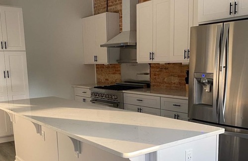 Dover House | Remodeled historical townhouse in downtown