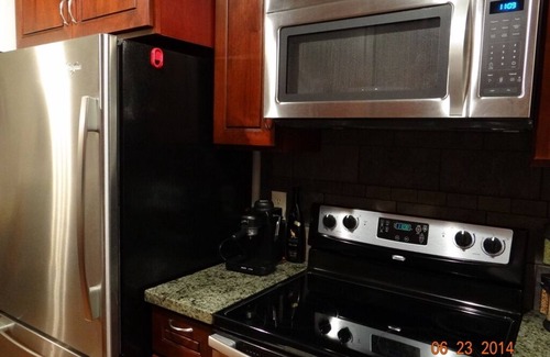 West Valley House | Remodeled home, 1 acre in city , quiet neighborhood, close shopping