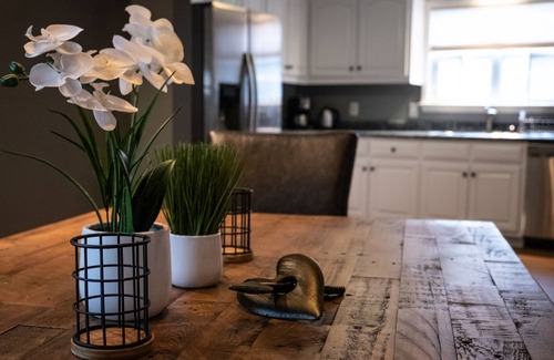 Fayetteville House | Remodeled modern gem in the heart of Fayetteville