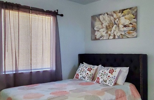 Gardena House | Remodeled, Modern, Private home, near everything..