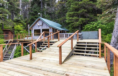 Homer Cabin | Remote Alaska living experience, private cabin.
