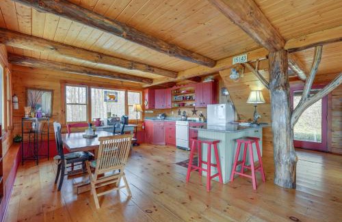 Sharon House | Remote Escape Vermont Cabin with Mountaintop Views!