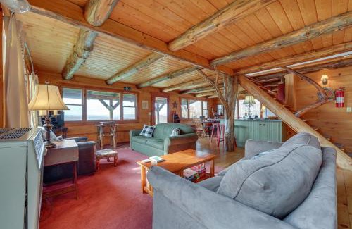 Sharon House | Remote Escape Vermont Cabin with Mountaintop Views!