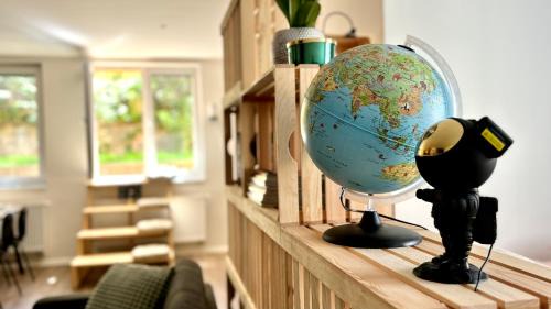 Stare Splavy Apartment | Remote Work Friendly Zahradní apartmán u jezera