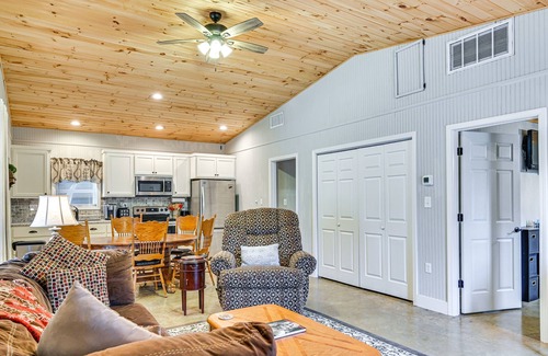 New Albany House | Remote Work-Friendly New Albany Home 5 Mi to Dtwn!