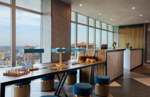 Flushing Chinatown Hotel | Renaissance New York Flushing Hotel at Tangram