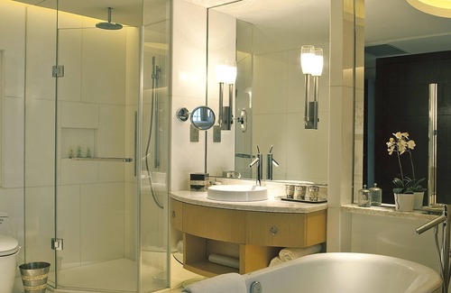 Putuo Hotel | Renaissance Shanghai Putuo Hotel