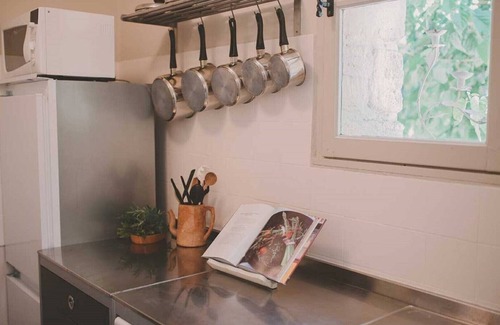 Arpaillargues-et-Aureillac Apartment | RENOIR Cottage - Mas de Rey Uzès