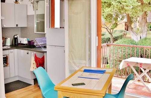 Amelie-les-Bains-Palalda Apartment | Renovated studio/wooded park 3 minutes from the town centre
