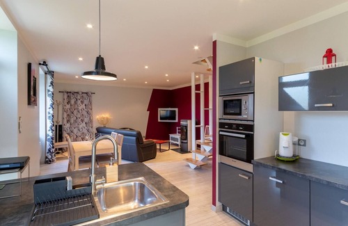 Soing-Cubry-Charentenay Cottage | Renovated house by the Saône, fishing and relaxation