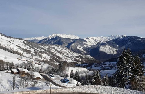 Les Avanchers-Valmorel Apartment | Renovated 3-room apartment, cosy mountain setting, at the foot of the slopes, magnificent valley view