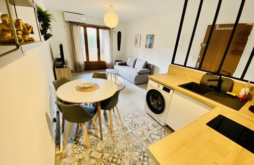 Grand Sud Apartment | Renovated 2-room apartment with balcony and private parking