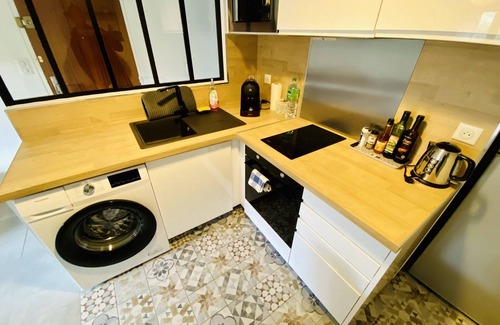 Grand Sud Apartment | Renovated 2-room apartment with balcony and private parking