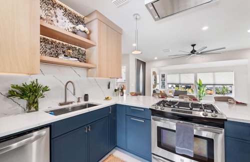 Tarpon River House | Renovated 3BR/2BA Luxury Home w/Gym & Heated Pool