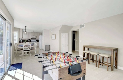 Green Valley North House | Renovated 4BR Oasis w/ Pool Gameroom – Minutes from Strip