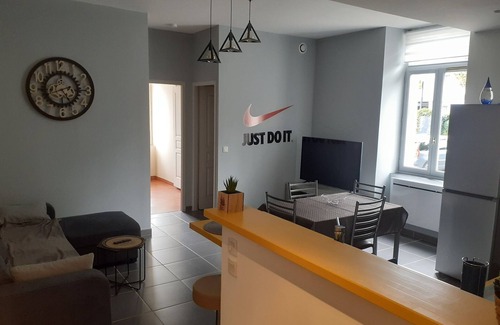 Argeles Gazost Apartment | Renovated apartment in spa area